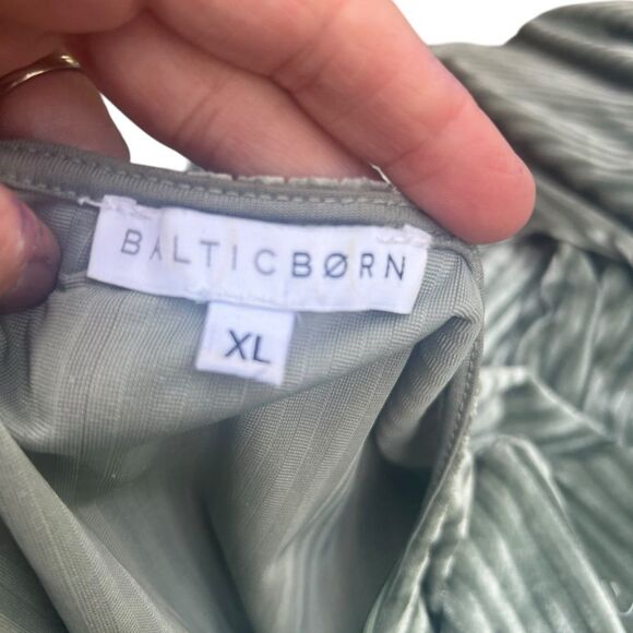 Baltic Born Women's Maxi Wrap Dress Meghan Ribbed Velvet Sage Green Sz XL - Picture 3 of 5